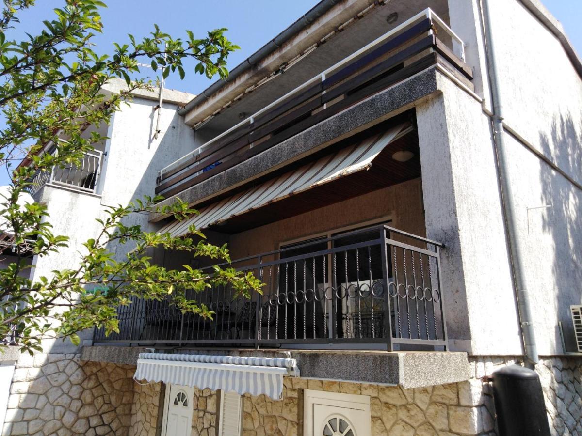 Apartman Mimi Klenovica Zewnętrze zdjęcie